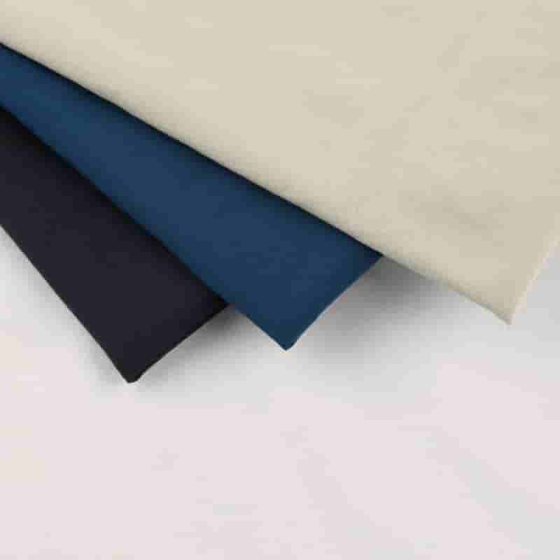 Stretch tkanina z recyklovaného nylonu