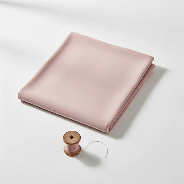 Triacetátová polyesterová tkanina